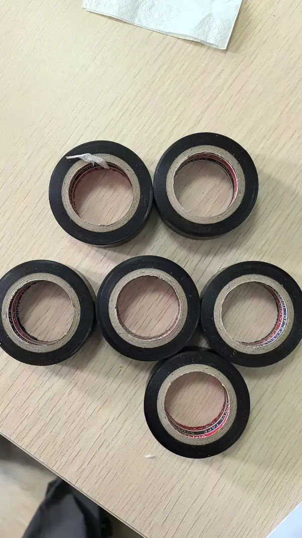 En kort oversigt over oprindelsen af ​​selvklæbende tape